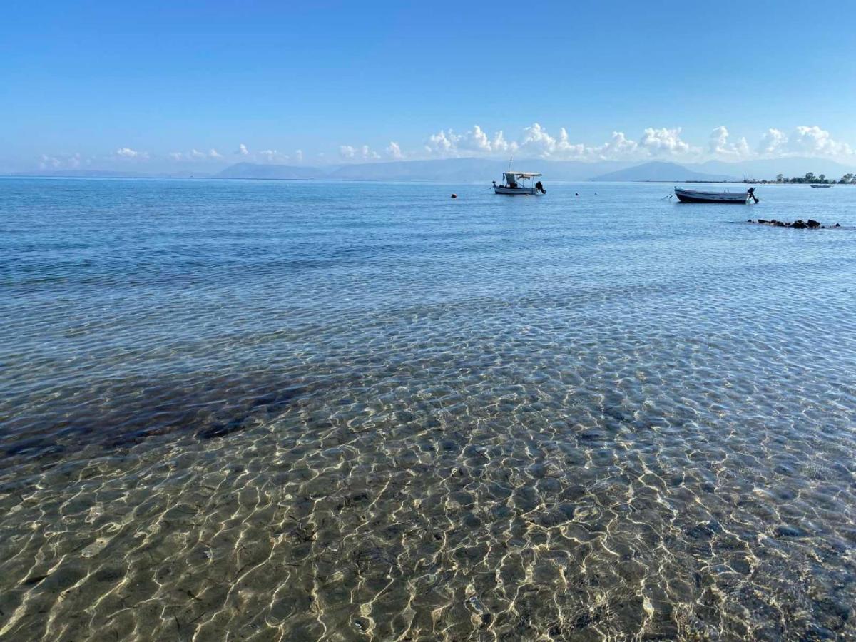 Burnelia Vacation House Lefkimmi  Luaran gambar