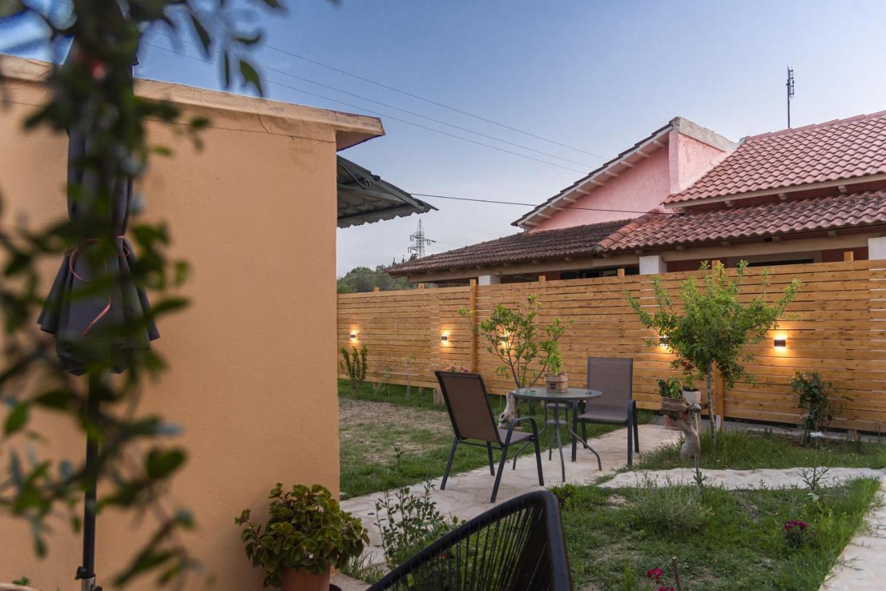 Burnelia Vacation House Lefkimmi  Luaran gambar